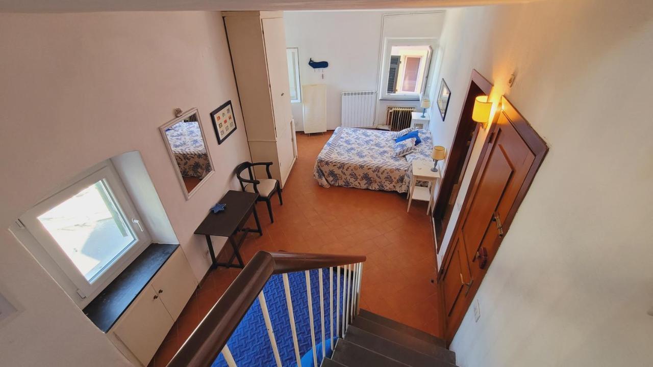 L'Arpara Casa Al Molo Dal Mare Al Castello 레리치 외부 사진