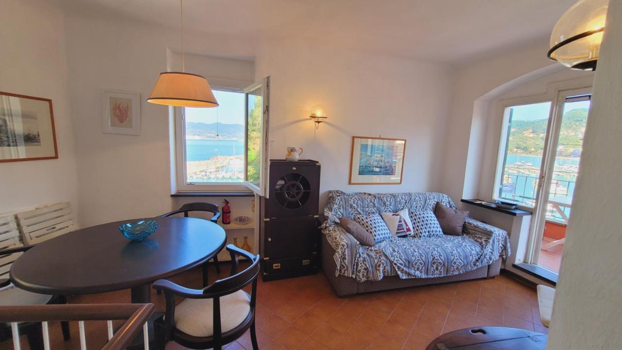 L'Arpara Casa Al Molo Dal Mare Al Castello 레리치 외부 사진