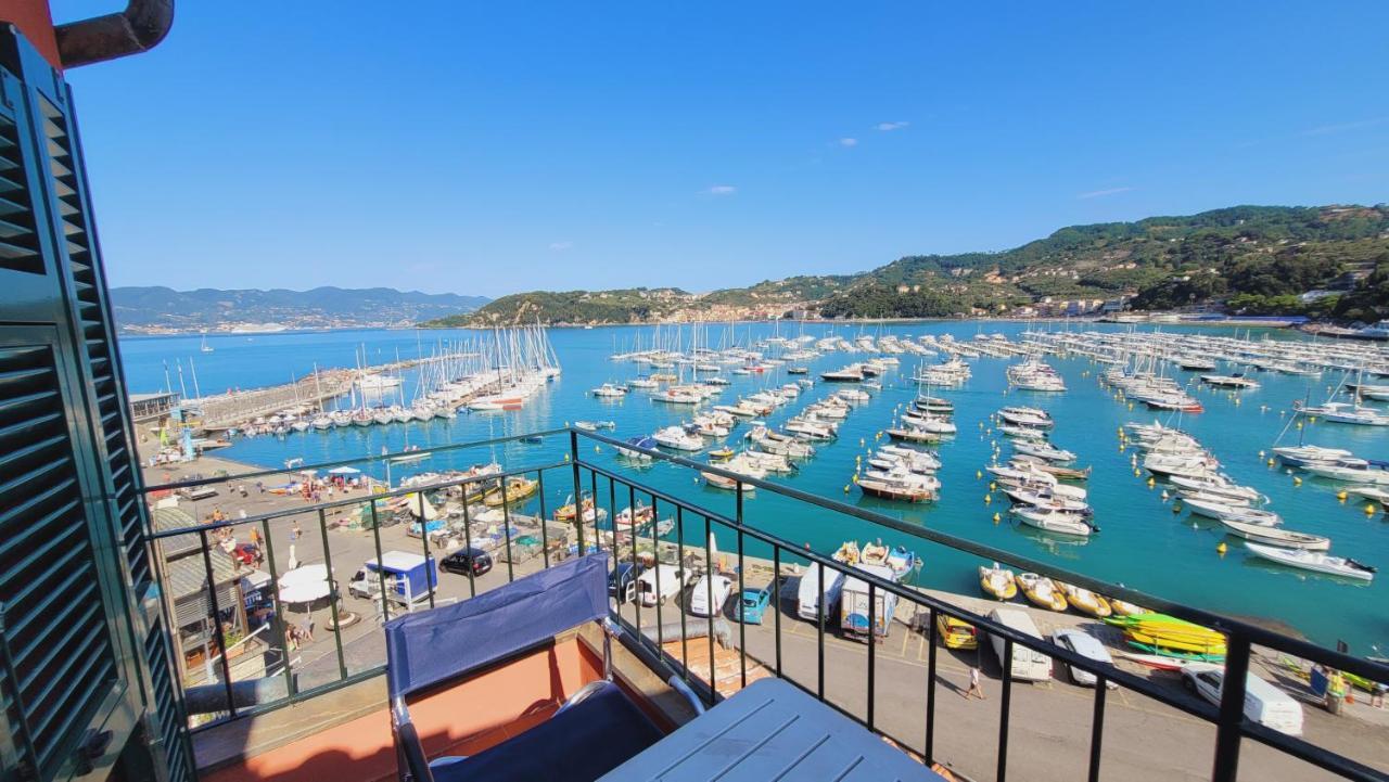 L'Arpara Casa Al Molo Dal Mare Al Castello 레리치 외부 사진